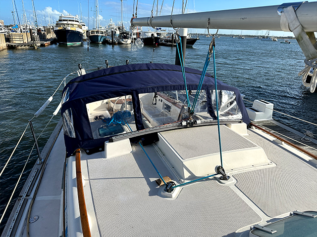 Green Marine Polyester Boat Cover - Custom Fit